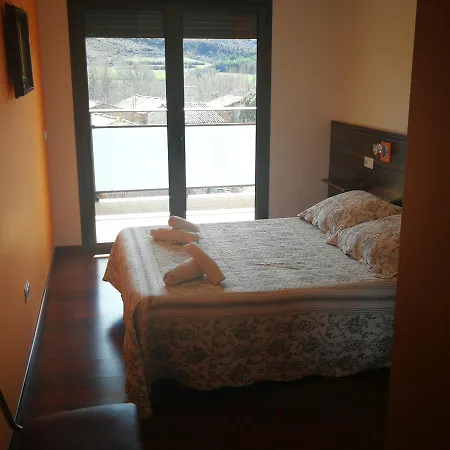 Apartamento Rural Escarla 1-3 *