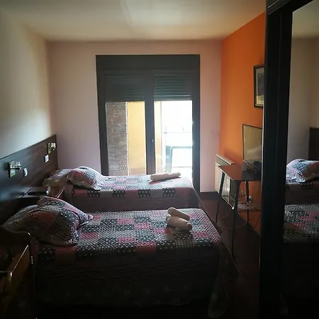 Apartment Apartamento Rural Escarla 1-3 Aren
